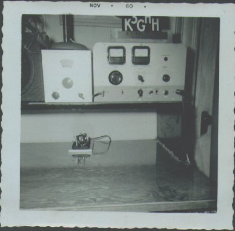 My main interest was still 80 meter and 40 meter CW, so the AT-1 and VF-1 still saw plenty of use. I don't know what happened to the homebrew transmitter with the pair of 807s; I vaguely remember being told to tune to maximize my grid current... bad advice that --- I think --- ruined the 807s.