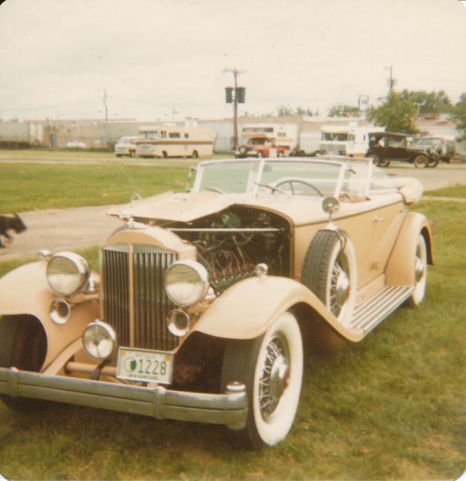 The 1932 Packard of Dick Dewey, from Durham NH. Months earlier, I had written to Dick about Ralph Borsodi's commodity-based money, "the constant," and had no idea he was an automobile enthusiast.