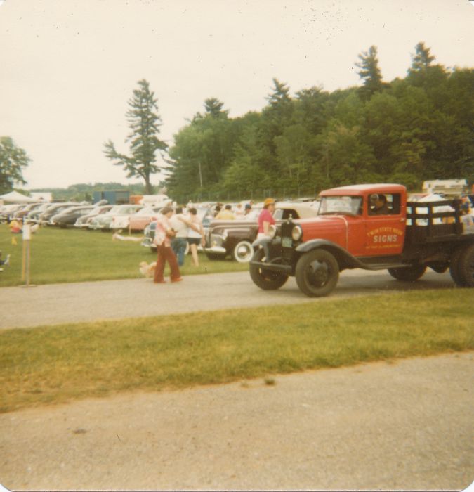 The back of the '48-'57 row --- see the Pacemaker?