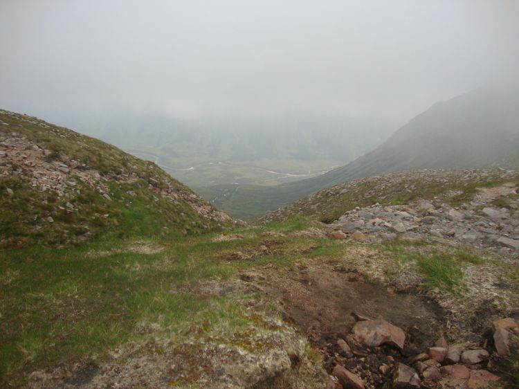 Tuesday, July 5 (Day 40): At 9:45 AM I began a day hike up the steep path behind the bothy (visible at the center of this photo), headed for Devil's Point and Cairn Toul. This 10:30 shot is at the top, where the path makes a T: left for Devil's, right for Toul.