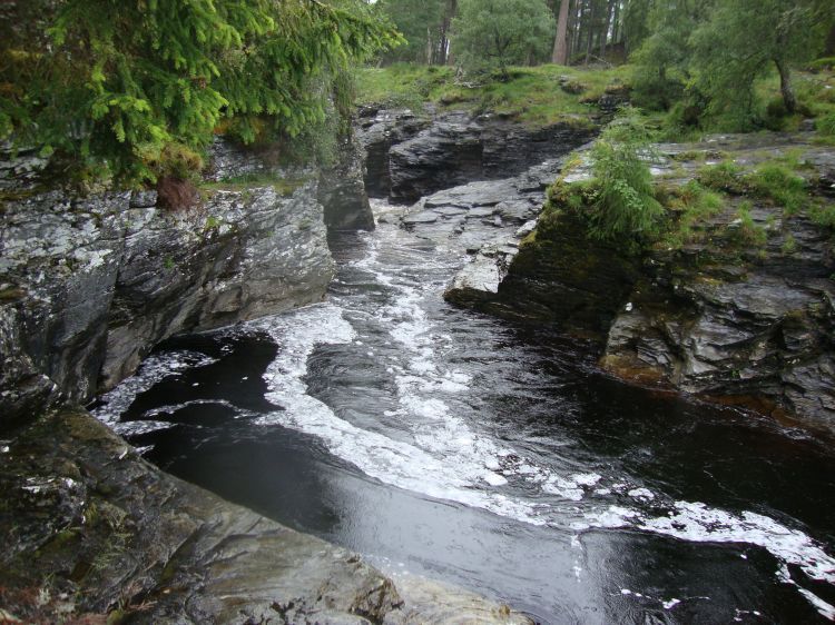 At 2:30 PM I had returned to the Linn of Dee, an attractive section of gorge with churning whitewater in the River Dee. The nearby Car Park was popular with hikers approaching the Lairig Ghru and Glen Derry from the south.