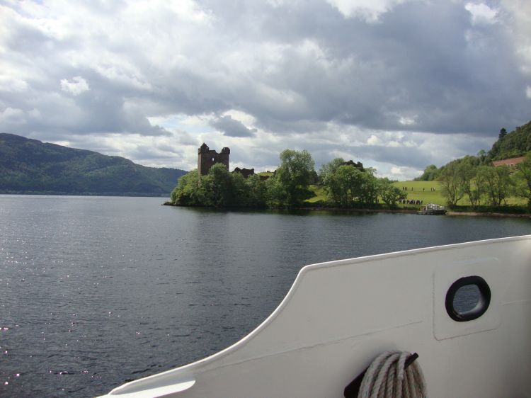 Approaching Urquhart Castle, the Reflection cruise's turnaround point. I had walked past it three days earlier --- well, on the hill way above it, north of Drumnadrochit.
