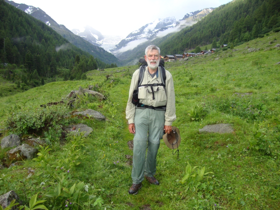 After a much needed rest day Thursday July 5, I left my Gruben hotel at 7:20 AM Friday, July 6, the 8th day of my walk. Here, after 20 minutes, I'm heading south along a river, preparing to turn west up out of the valley.